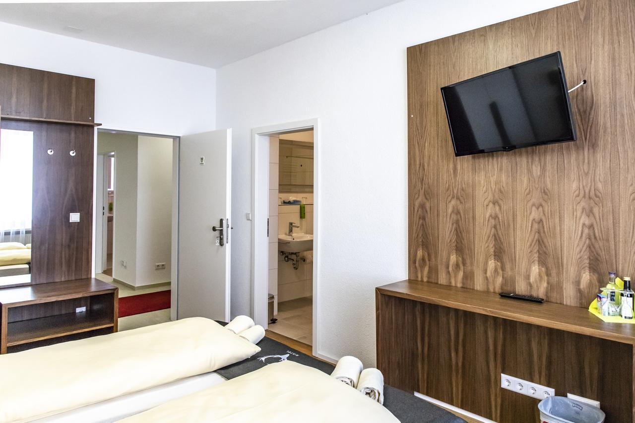 Hotel Jaegerhaus In Singen Am Hohentwiel Exterior foto